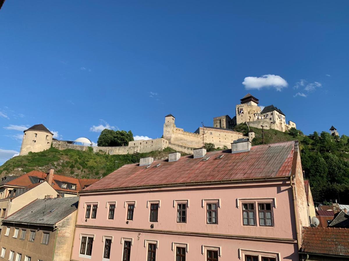 Penzion Deloris Trencin Exterior photo