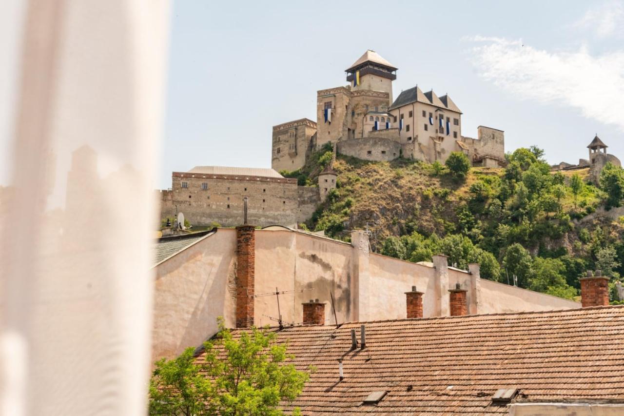 Penzion Deloris Trencin Exterior photo