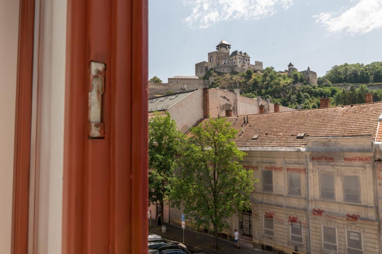 Penzion Deloris Trencin Exterior photo
